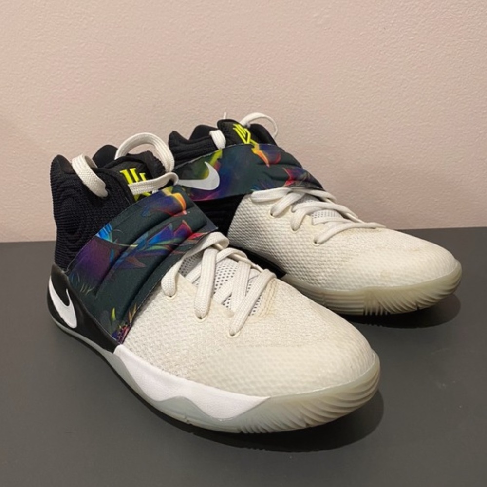 Kyrie Basketball Shoes